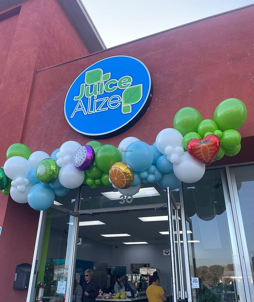 JuiceAlize storefront at 2390 Almaden Rd., Ste. 30, San Jose